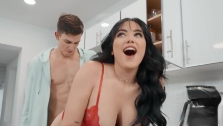 Lucky guy gets to Nika Venom and Jordyn Falls in a threesome