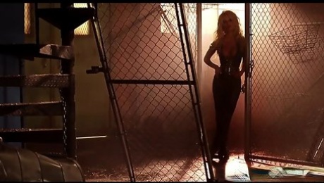 Pamela Anderson nude - Barb Wire